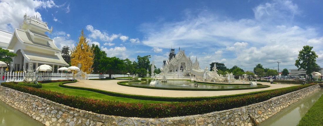 White Temple | Chiang Rai | Hostel Review | Baan Rub Aroon